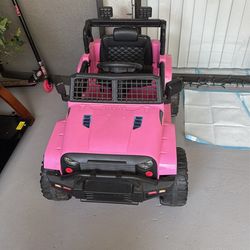 Pink Jeep 