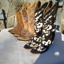 Women's. Corral Brand Boots.  Blk& White. Sz. 9. Others. Sz 8.5