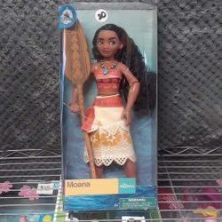 DISNEY MOANA DOLL