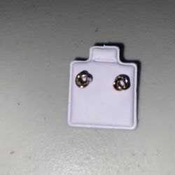 Brand New  925 Sterling Silver With Two Color , Stud . New