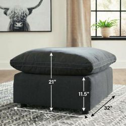 Savesto Oversized Accent Ottoman in Charcoal