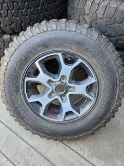 Wrangler wheels 5x5 17" going today