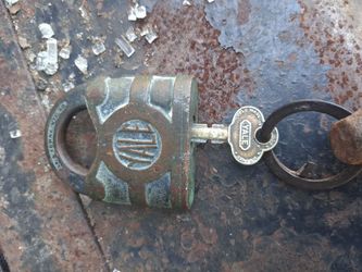 Vintage Yale Brass Padlock with Key