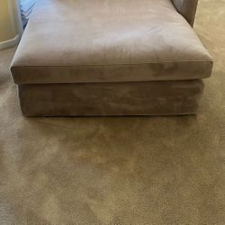 BRAND NEW DROP SOFA (CRATE&BARREL)