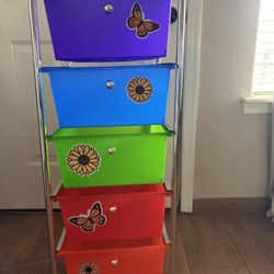 Multicolor Artsy Drawers 