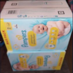 Pampers 106 In Each Box I Got 3 Boxes Size 2 