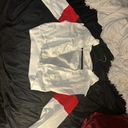 Windbreaker small
