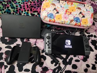 Excellent Nintendo Switch with all accessories  / $180 / Fort Lauderdale