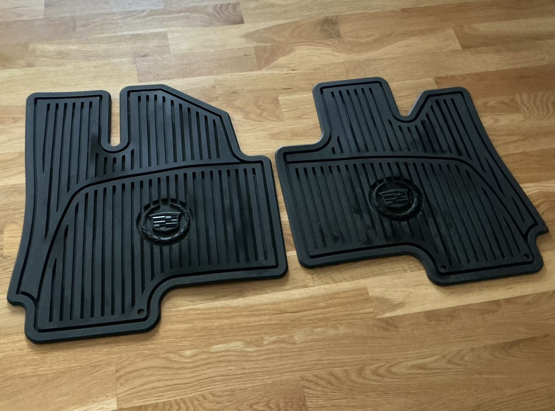 Cadillac SRX 2010-16 OEM ALL weather thick rubber front floor mats