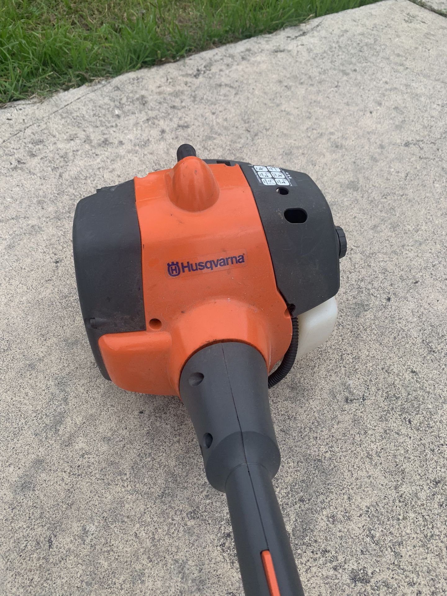 Husqvarna Weed Eater for Sale in San Antonio, TX OfferUp