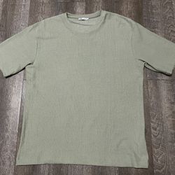 Zara Textured Knit Shirt size Large