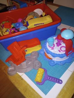 Play-Doh Accessories And Toys