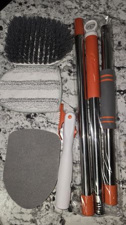 3 In 1 Cleaning Brush