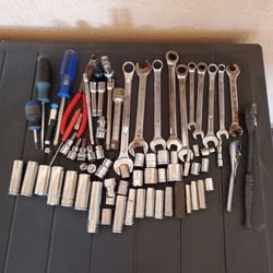 Assorted Mechanical tools