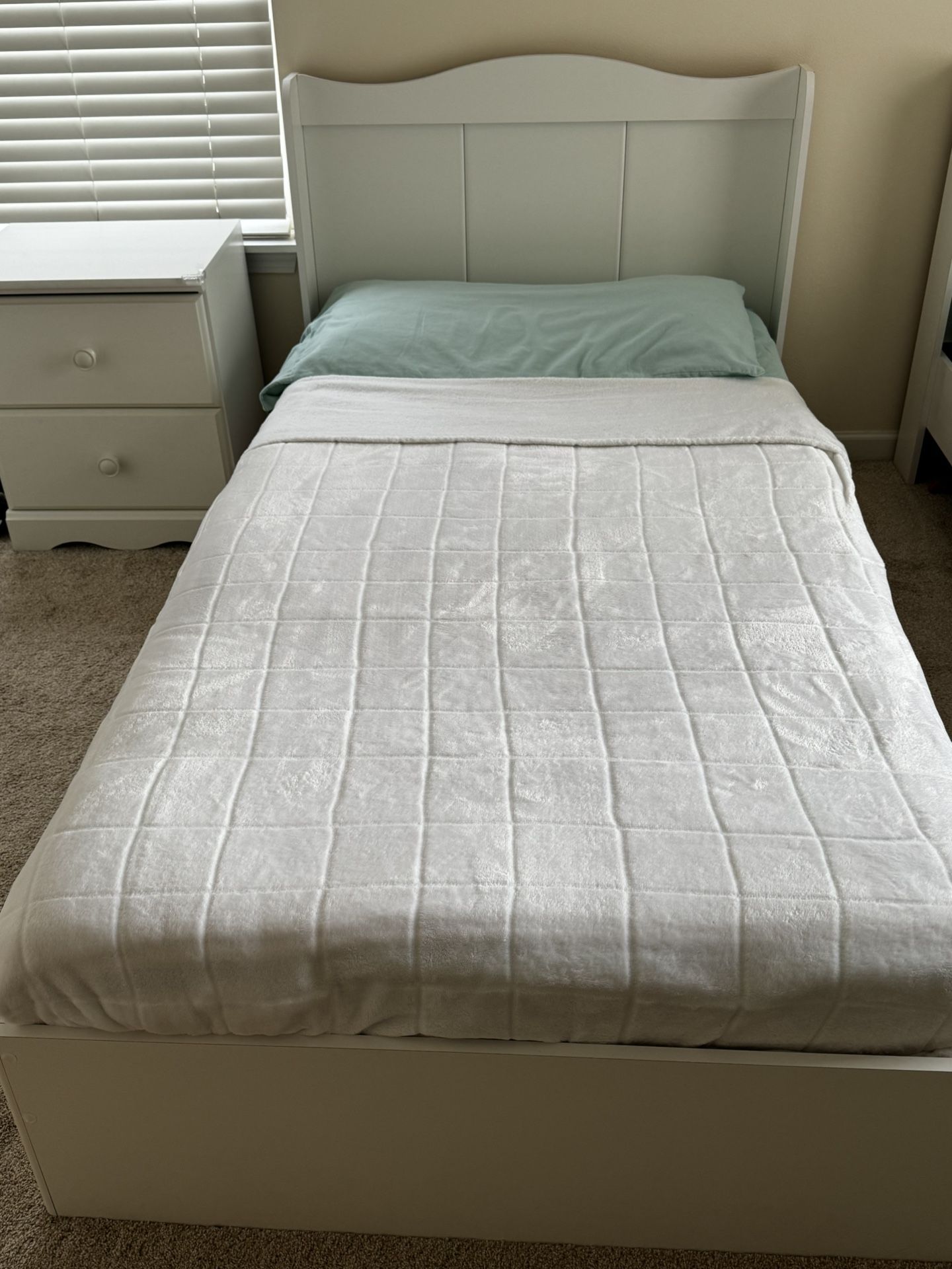 Twin Bed frame And Twin Mattress