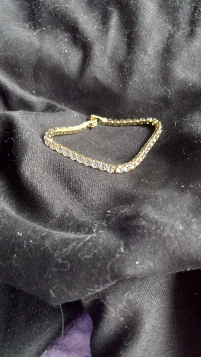 New Tennis Bracelet W/ Lab Created Gemstones