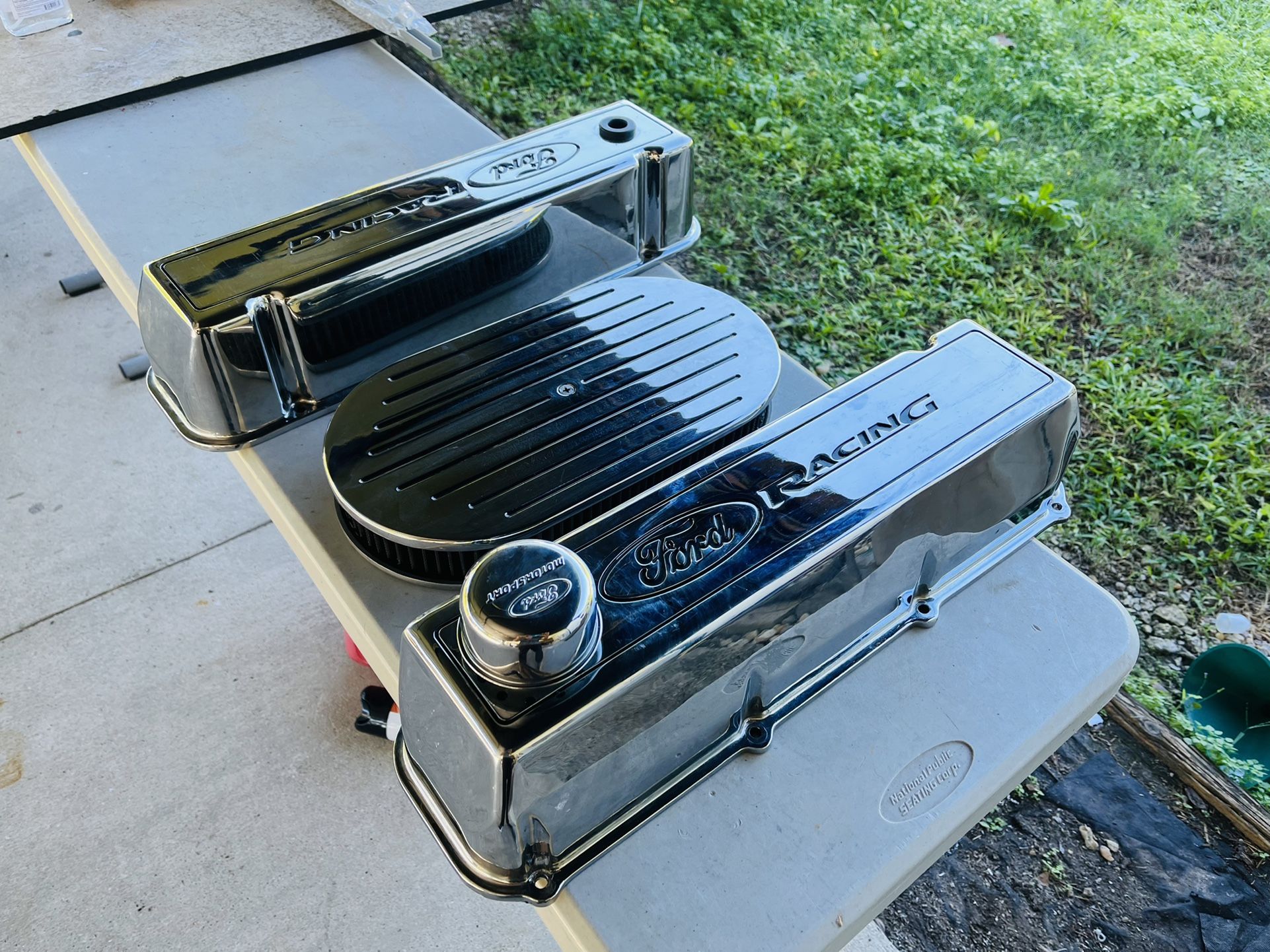 Ford 429/460 Ford Racing Valve Covers & Air Cleaner