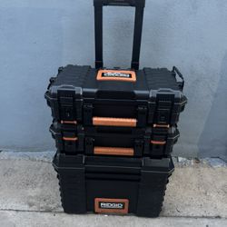 Tool boxes 