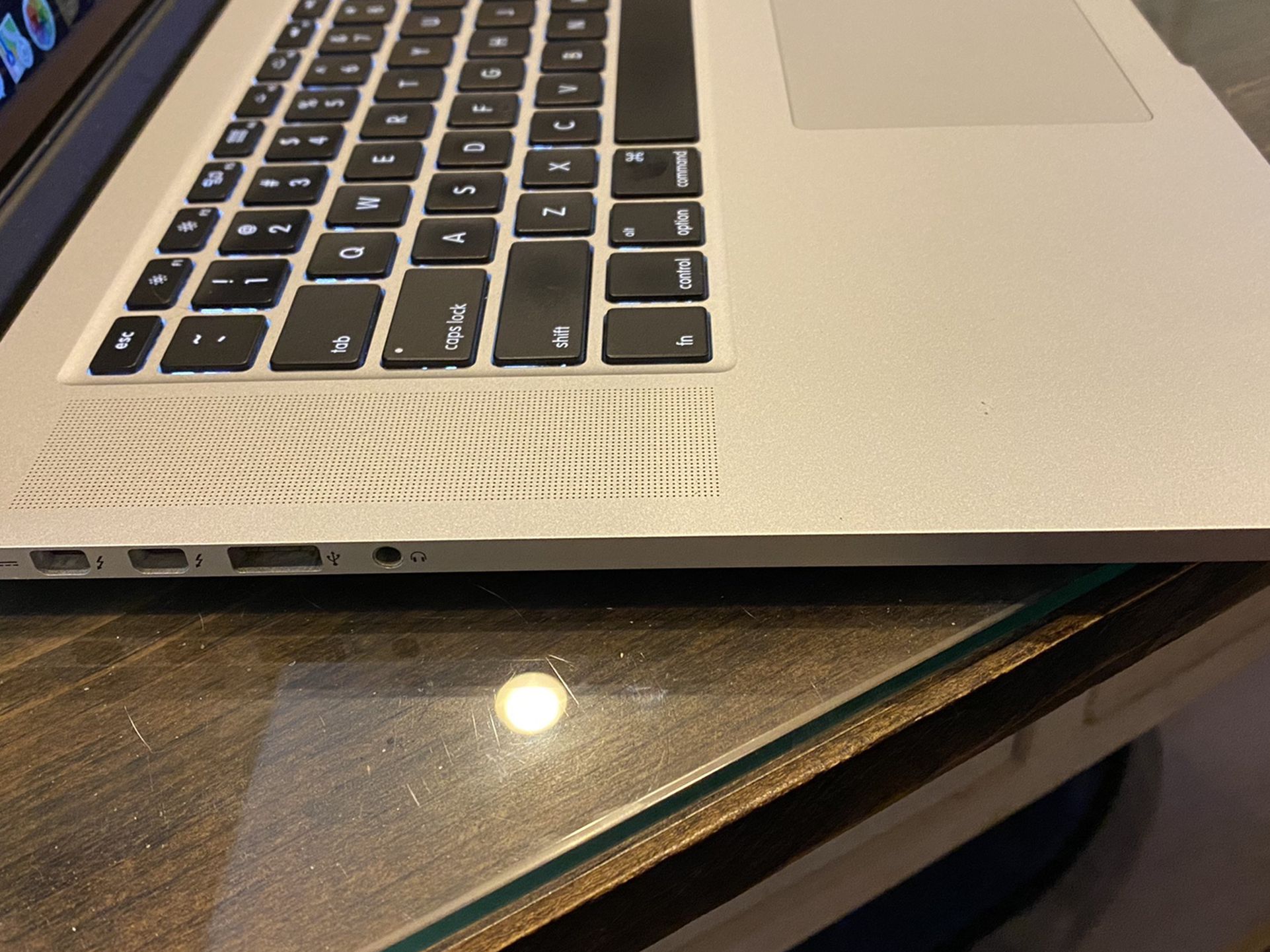 MacBook 15.6” 2015
