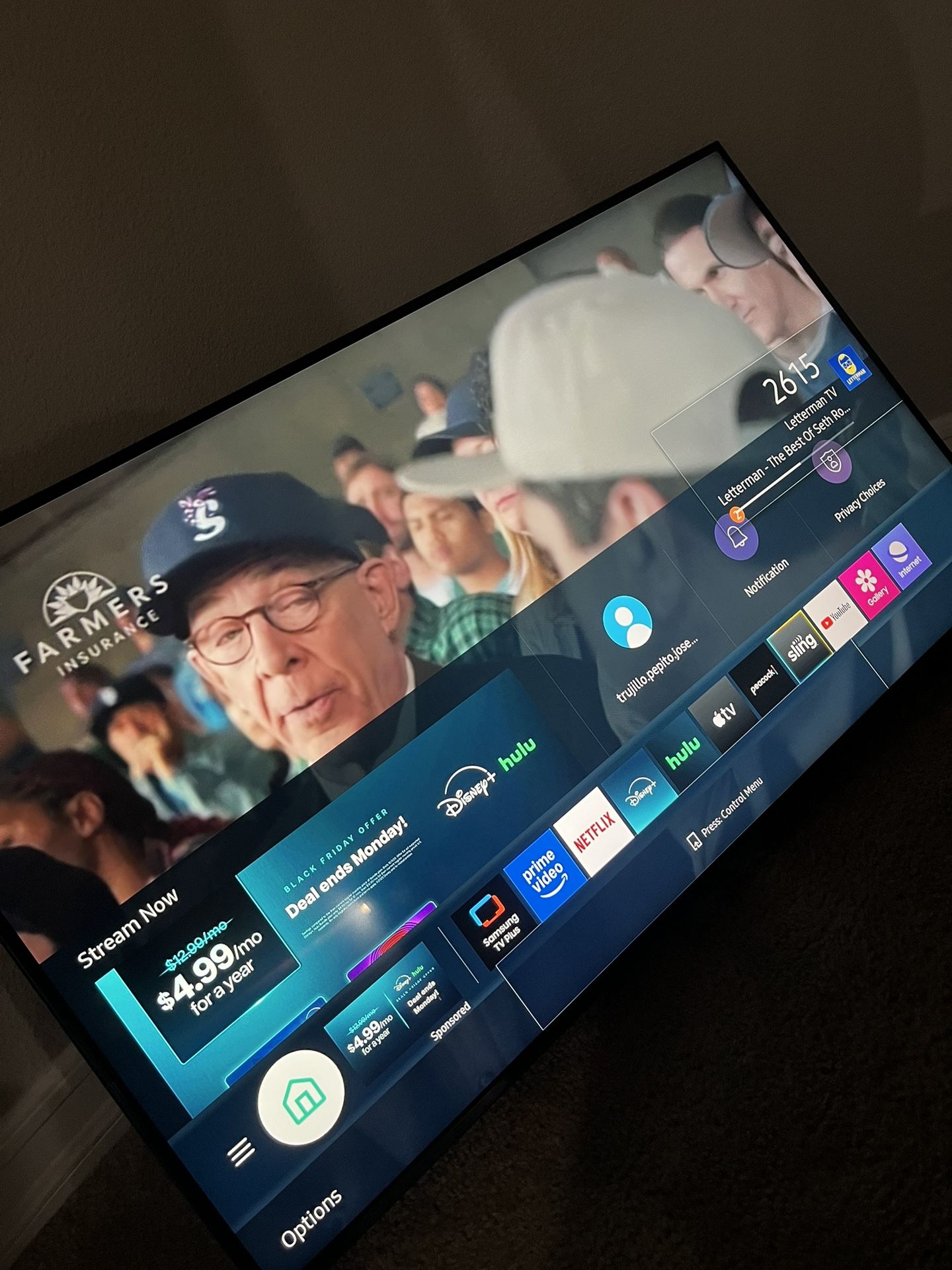 SAMSUNG 43” UHD 4K Smart TV