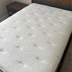 Full-size Beautyrest Plush Mattress