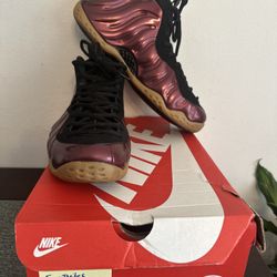 Nike Air Foamposite One Night Maroon Sneaker 314996 601 Size 11.5 USED