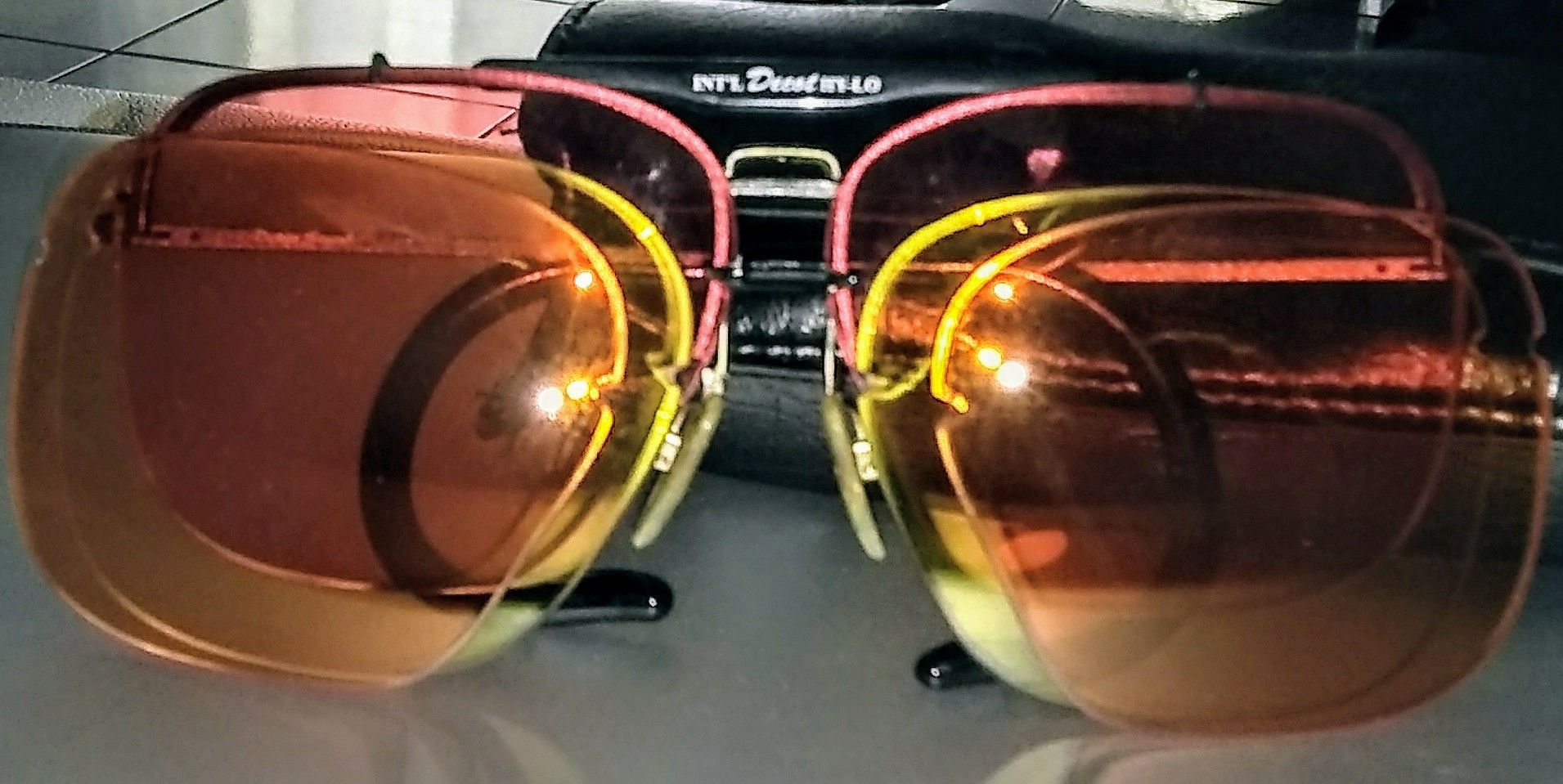 Vintage Decot HY-Wyd glasses