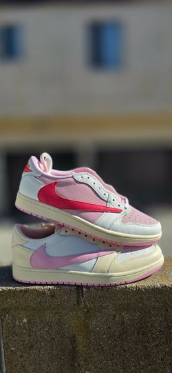 Travis Scott Jordan 1 low PACK