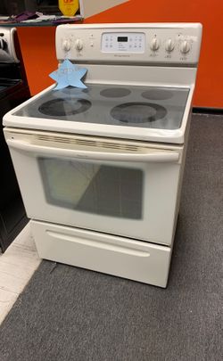 Frigidaire electric stove