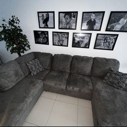 Gray U-Shape Sectional 