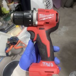 m18 milwaukee drill driver 