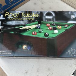 Mini Pool Table