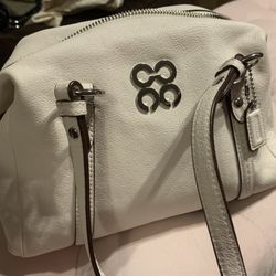Coach Julia Small Satchel-Like New 