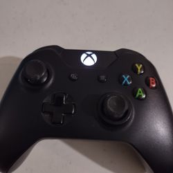 XBOX ONE CONTROLLER