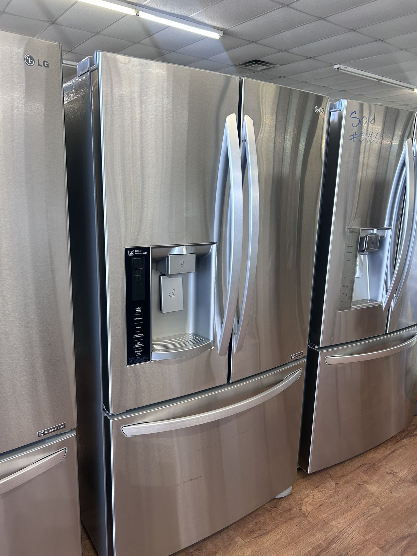 LG French Door Refrigerator For Sale!!