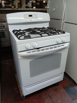 GE 4-burner gas range stove 30-inch