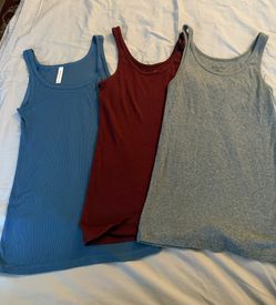 Woman’s Tank Tops 
