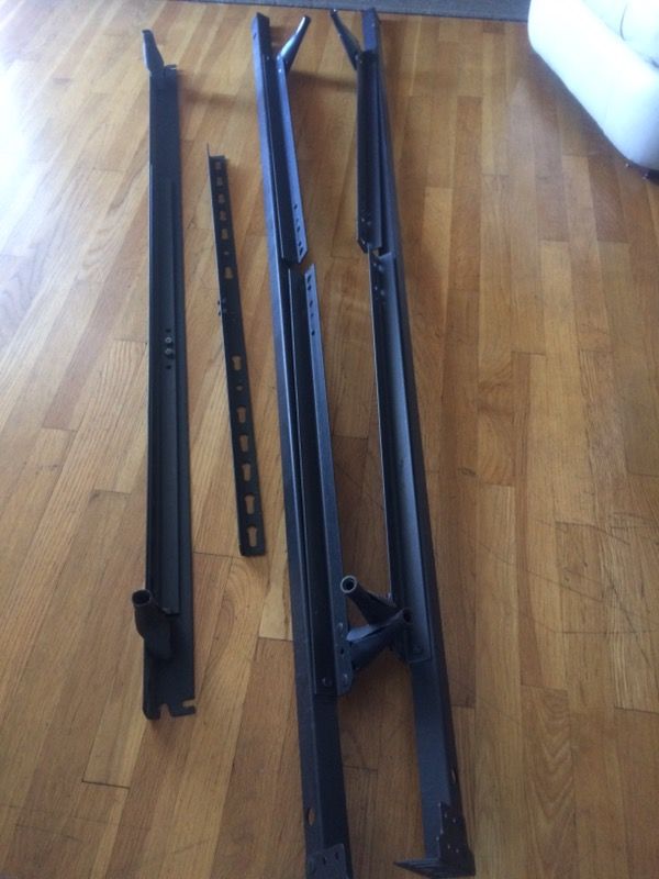 Queen size bed rails for box spring excellent condition! Only 25