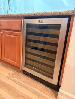 Kitchen Appliances - Available After July 12th