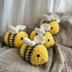 Crochet Bumble Bees 