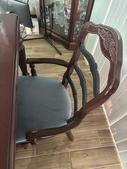 Table and 8 chairs