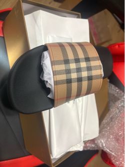 Burberry slides