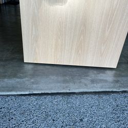File cabinet excellent