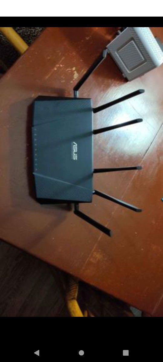 Asus AC3200 Triband router and a modem