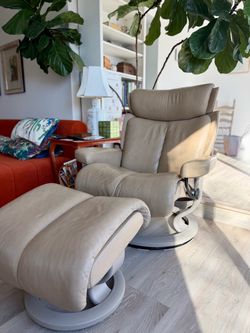 Ekornes Stressless Recliner with Footstool
