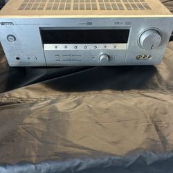 Yamaha Natural Sound AV Receiver, model HTR-5750 For Parts 
