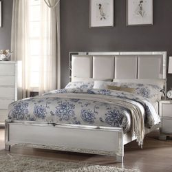 4 Piece Bedroom Set 