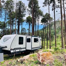 2020 Winnebago Minnie 2201-MB