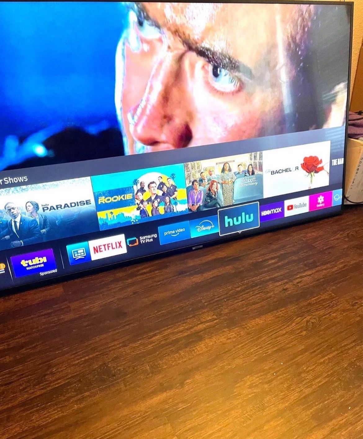 58”Samsung 4K 2160p UHD Smart Tv Model UN58HU6250