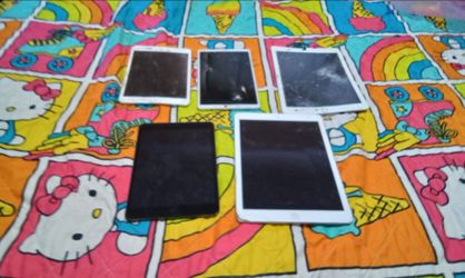 Apple Samsung Phones And Tablet Lot Of 14 For Parts Not Working